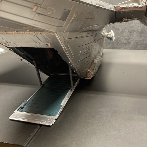 Star Wars Haslab Razor Crest 32" Vehicle Display w/ Stand & Instructions Only - Picture 19 of 24