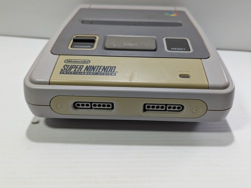 Super Nintendo SNES Entertainment System Console 2 Controllers + Cables WORKING - Foto 3 di 15
