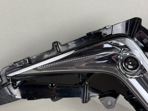 2016-2021 LEXUS LX570 LEFT DRIVER SIDE LED FOG LIGHT DRL OEM 16-21 - Picture 2 of 15