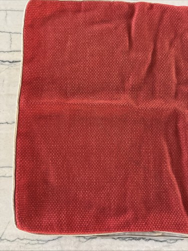 Pottery Barn Basket Weave Linen Pillow Cover 20" x 20" Red Front Beige Back - Picture 2 of 8
