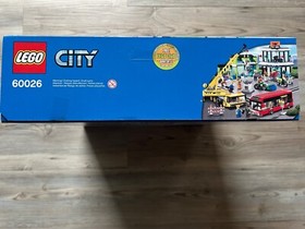 LEGO CITY: Town Square (60026) New in seal box