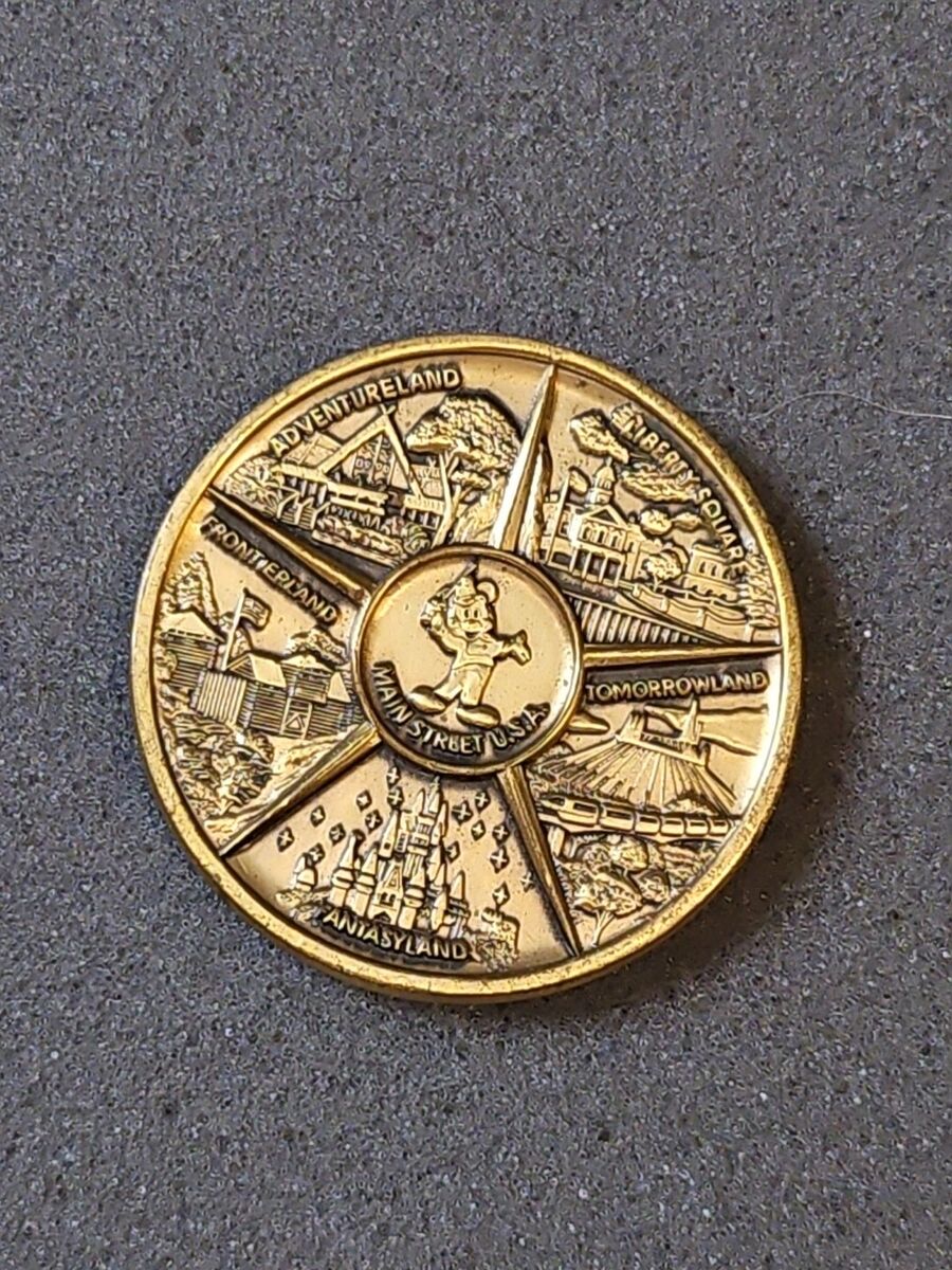 Vintage Walt Disney World Bronze Coin Medal, Rare, Mickey On