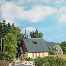 Busch 1941 Verwitterte Kapelle H0