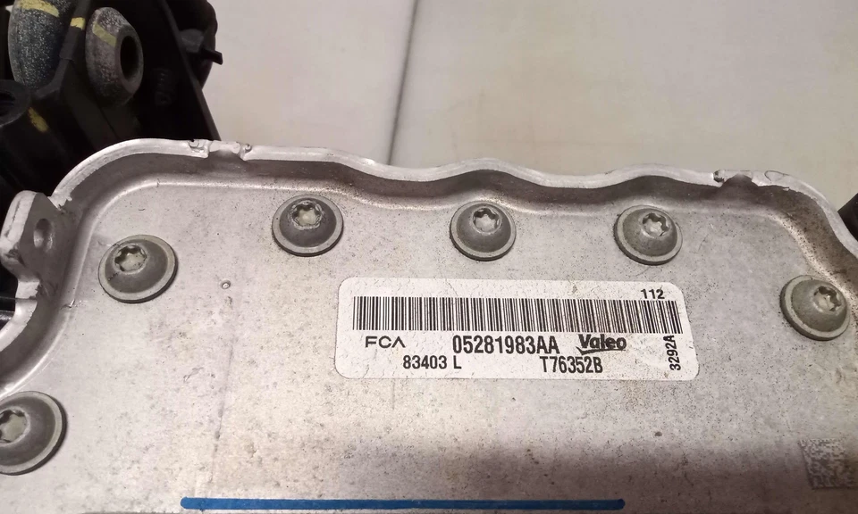 Coletor de admissão Jeep JL Wrangler fabricante de equipamento original 2,0L com intercooler 05281983AA 2018-2023 - Imagem 3 de 4