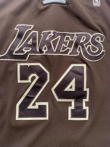 Kobe Byant (Brown) Chocolate Color #24 Jersey special edition addidas - Size 50 - Picture 3 of 8