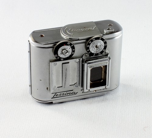 Tessina Automatic 35 mm, Serial #163347, with one empty cassette - Picture 5 of 5