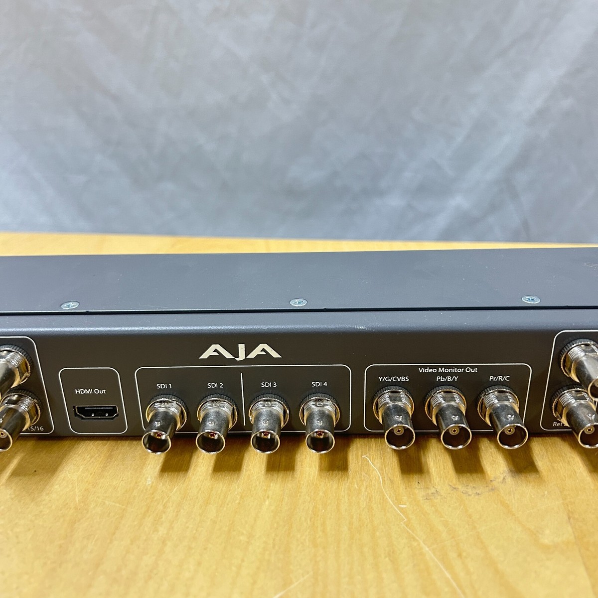 AJA K3G-Box 103354 KONA 3G External Video Editing Breakout AJA K3G-Box 103354 KONA 3G External Video Editing Breakout