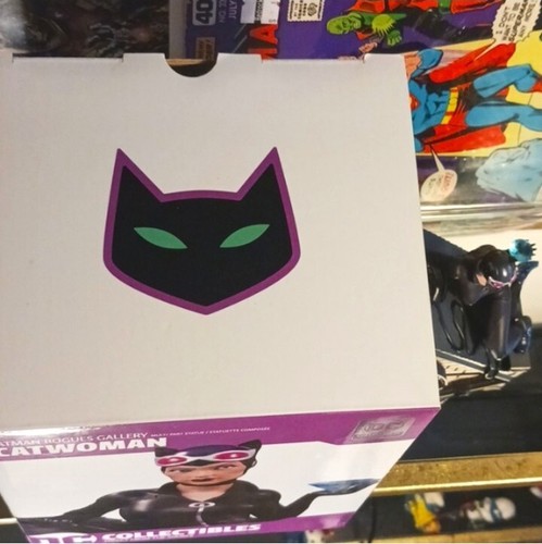 DC Collectibles Catwoman Multi-Part Statue, OneSize, Multicolor. NO 0296 of 5000 - Picture 10 of 10