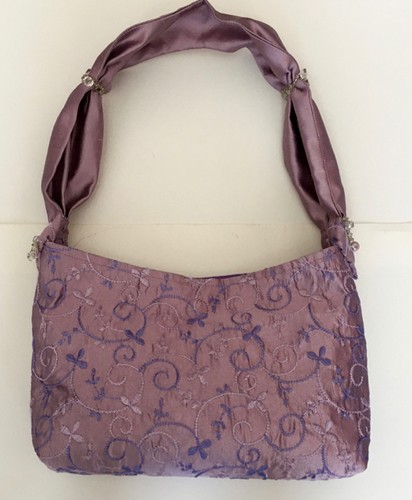  HANDBAG- ELEGANT SILK DAY/EVENING BAG- HAND MADE - UNIQUE  - PRICE REDUCTION!! - Picture 4 of 12