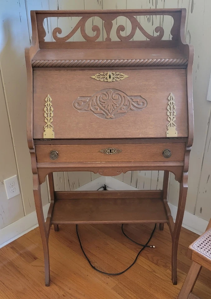 Desk Secretary Antique Drawer Shelf Colonial Book.  DELIVERY - Image 2 of 4