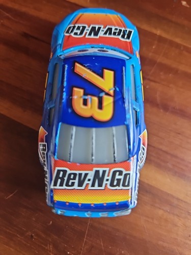 Disney Pixar Cars 3. Rev-N-Go Racer #73 Giocattolo per auto da corsa blu Mattel sciolto - Foto 3 di 6