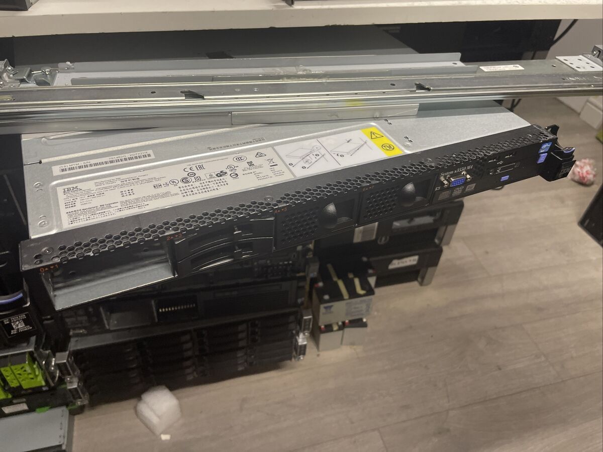IBM System x3550 M4 Server - x2 Xeon E5-2650 48GB DDR3 x2 IBM System x3550 M4 Server - x2 Xeon E5-2650 48GB DDR3 x2