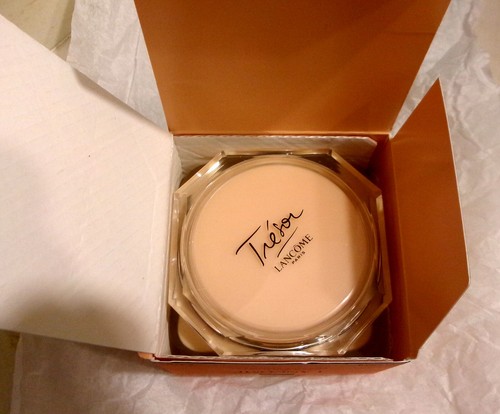 LANCOME TRESOR Perfumed Body Hydrating Cream 5.3oz-NEW IN BOX/ORIGINAL FORMULA! - Picture 9 of 14