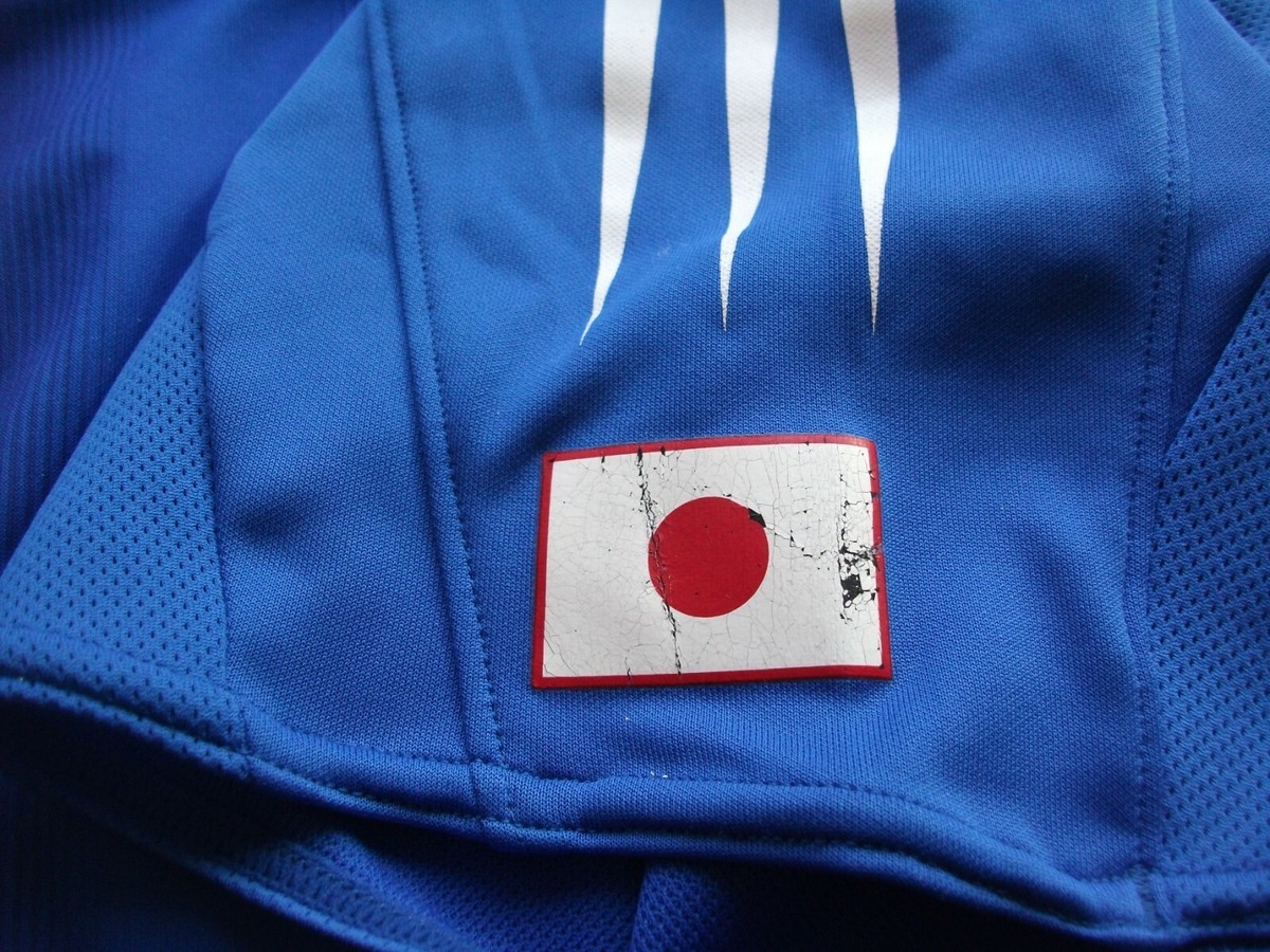 Japan 2004 - 2005 Home football shirt jersey Adidas size M