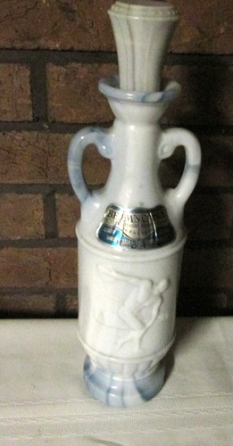 Jim Beam White Marble Decanter Discus Thrower With Cork - Picture 1 of 8