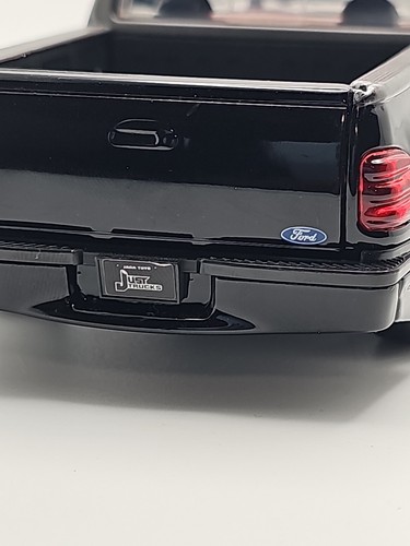 2021 Jada Just Trucks Series 1999 FORD F-150 SVT LIGHTNING 1/24 VHTF. Loose - Picture 10 of 13