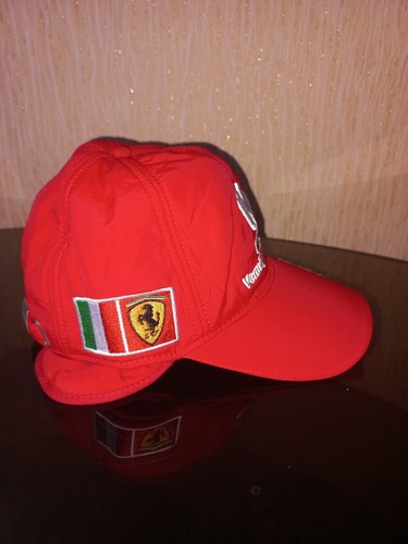 Michael Schumacher Scuderia Ferrari warm winter cap hat - Picture 3 of 5