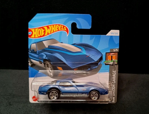 Hot Wheels Corvette Stingray C3 V8 Coupe 109/250 Model Car/1:64 HW DREAM GARAGE - Picture 1 of 4
