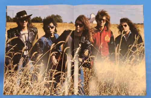 Bon Jovi The Brotherhood On Tour 1989 Concert Program Book Vintage - Picture 2 of 3