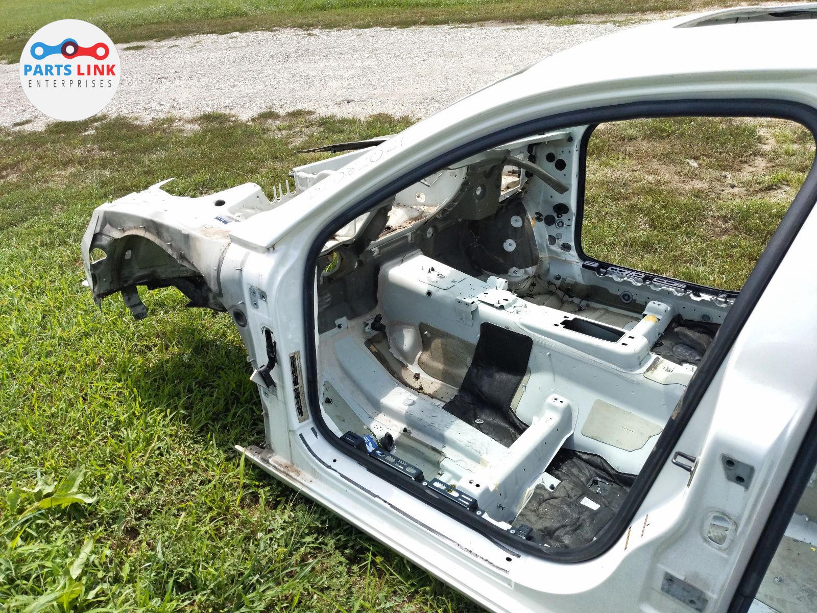 2006-12 BENTLEY CONTINENTAL FLYING SPUR FRONT LEFT APRON INNER FENDER CUT 3W2