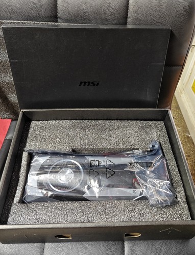 NVIDIA GeForce GTX 1080 Founders Edition 8GB MSI - Photo 5/5