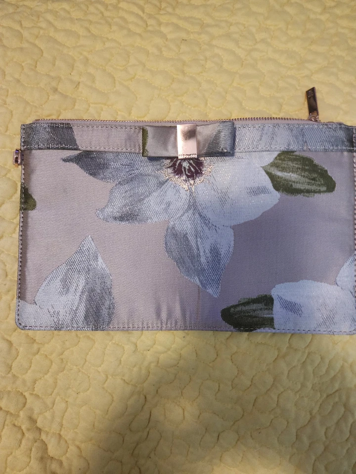 Bolsa de maquiagem Ted Baker London feminina floral embreagem tão bonita etérica - Imagem 2 de 4