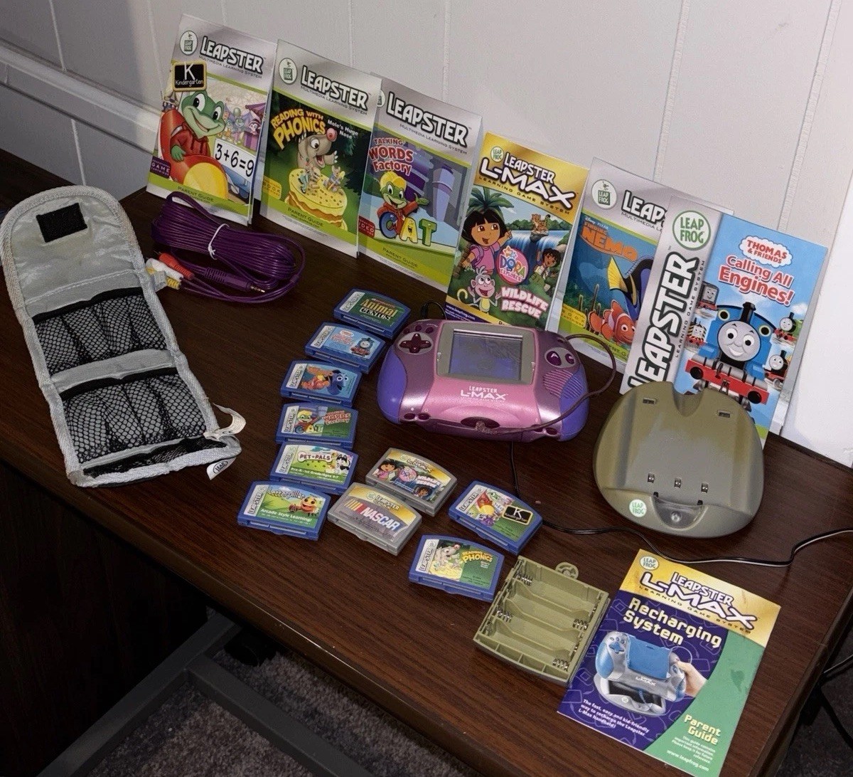 LEAP FROG LEAPSTER HANDHELD L-MAX GAME SYSTEMS 10 FREE GAMES Case Charger TESTED