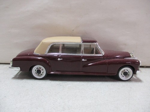 Rio 1960 Mercedes Benz 300D Limousine
