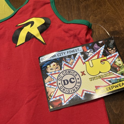 Women’s Superhero Robin Red Tank Sleep shirt Nightgown Size M NWT DC Comics - Picture 2 of 5