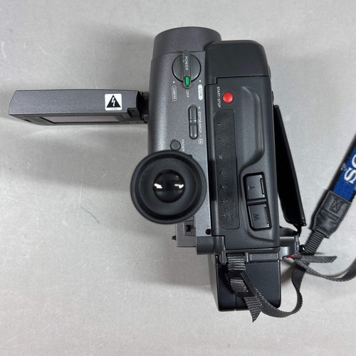Sony Handycam videocamera digitale CCD-TRV40 - Foto 6 di 16