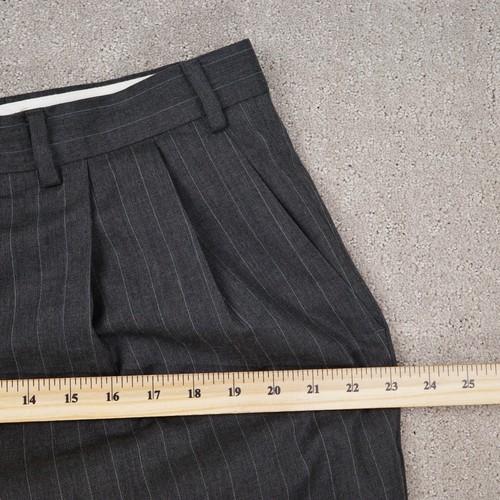 Chaps Suit Men 44S 35W 27L Gray White Pinstripe Business Career Classic Neutral - Picture 13 of 20