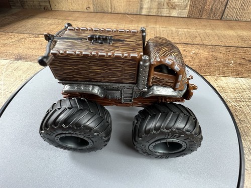 2019 Hot Wheels Monster Jam Star Wars Chewbacca Monster Truck 1:64 Loose - Picture 11 of 18