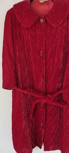 FAB 50's HOLLYWOOD GLAM QUILTED RED VELVET SATIN CLUB COAT ROBE~DORIAN/UNGER 14 - Picture 2 of 16