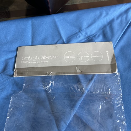 Crate and Barrel 60 Inch Round With Umbrella Hole Tablecloth Blue NWT - Picture 5 of 5