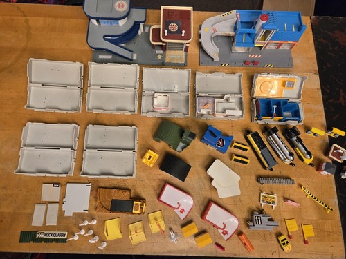 Vintage 1980's/1990's Micro Machine Buildings And Parts Lot