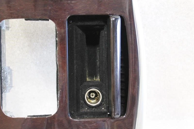 Infiniti Q70 2015 2016 2017 bisel de cambio consola de madera moldura portavasos interruptores Foto 3 de 4