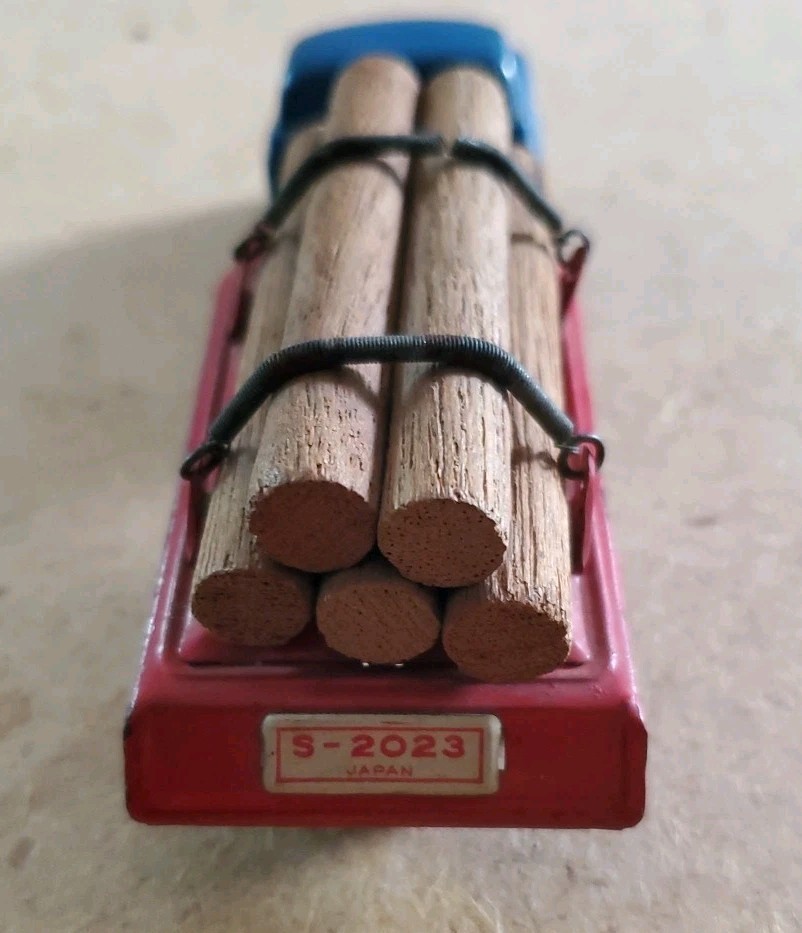 Picture 5 of 8