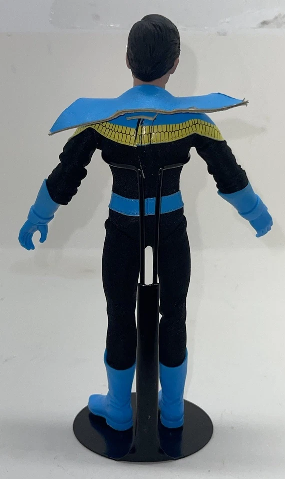 Экшн-фигурка DC Comics New Teen Titans NIGHTWING 8 дюймов ретро стиль Mego - Изображение 3 из 4