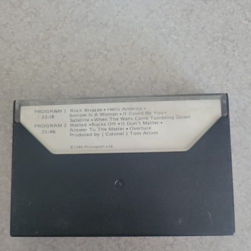 Def Leppard On Through The Night Cassette Tape 1986 - Picture 2 of 4