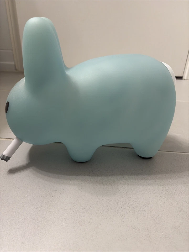 Kidrobot 10" GID Blue Smorkin' Labbit Frank Kozik New in Box 2007 Blue Glow - Image 4 of 4