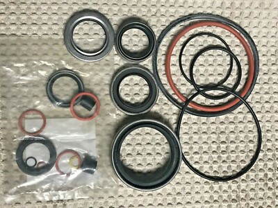 Gearcase seal kit for MerCruiser Bravo I II III replaces# 26-76868A04 76868A04