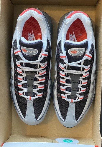 Nike Air Max 95 Essential Herren Schuhe Turnschuhe Turnschuhe Gr. UK 5,5 EUR 38,5 US 6 - Bild 4 von 7