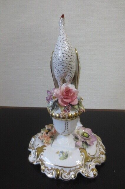 Picture 4 of 9