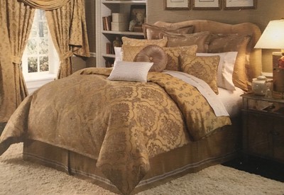 Waterford Kelsey Queen Duvet Cover Gold Wheat Brand New