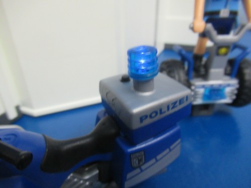 6872 Polizei Station Gefängnis Erweiter. Figuren Motorrad Segway Playmobil 7435 - Bild 8 von 8
