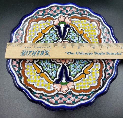 Hecho A Mano Mexican Pottery Hand Painted Plate - Picture 4 of 4