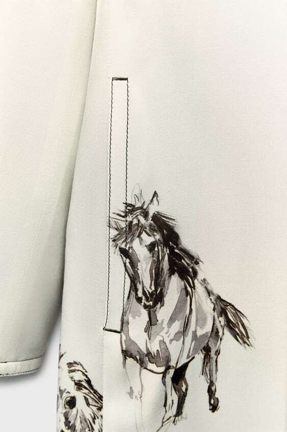 Zara ZW Coat With Horses - Limited Edition Ecru White Black Zara ZW Coat With Horses - Limited Edition Ecru White Black