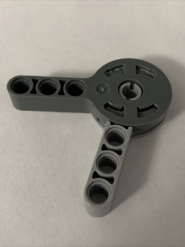 Lego Parts 44225 And 44224 (1 Set) Technic Rotation Joint Disk - Picture 2 of 4