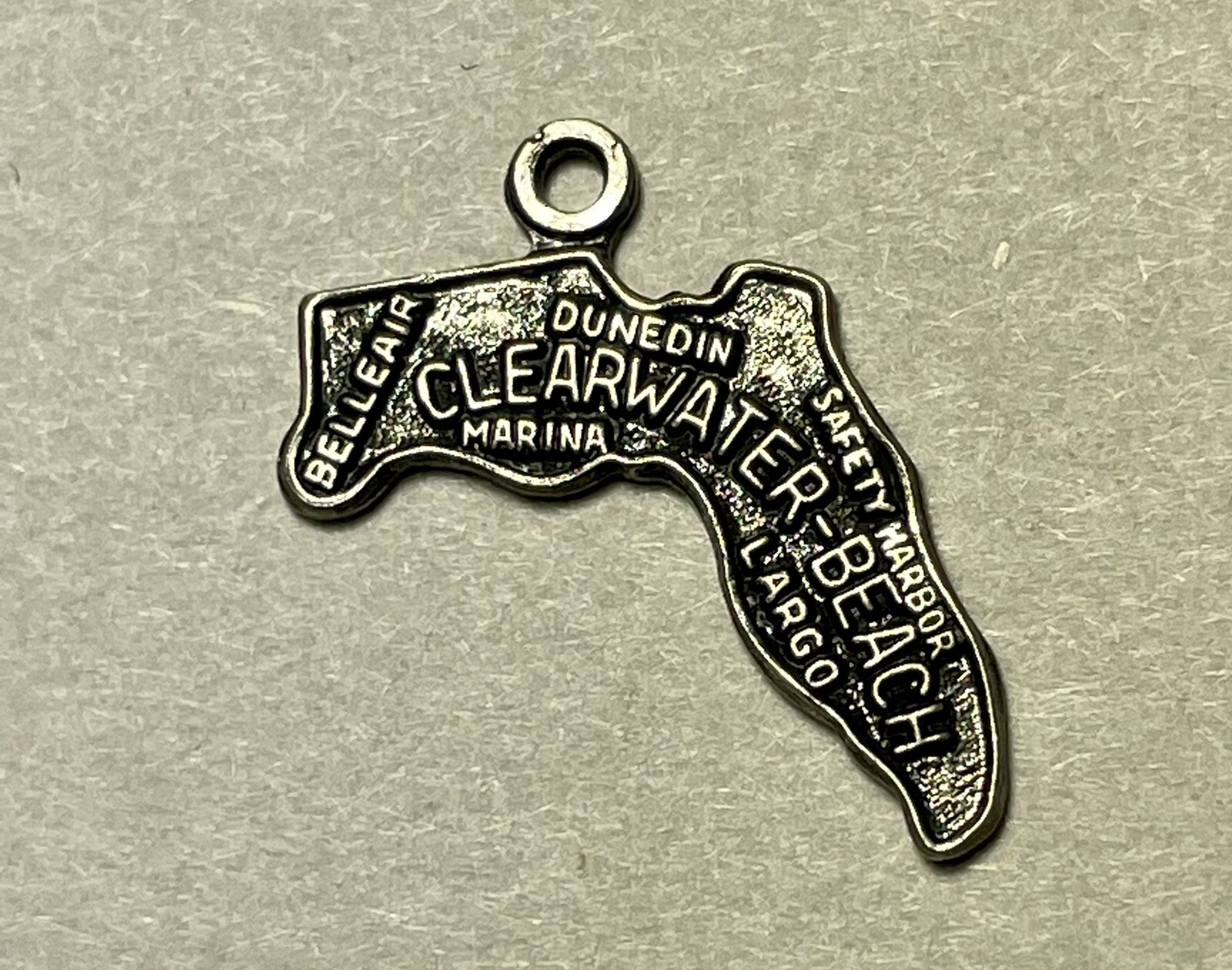 Picture 1 of 2