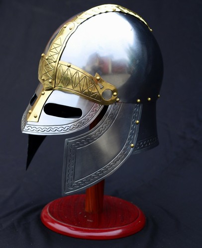 Medieval Armor Helmet 18 gauge Fine hand carved design with leather liner - Picture 2 of 4